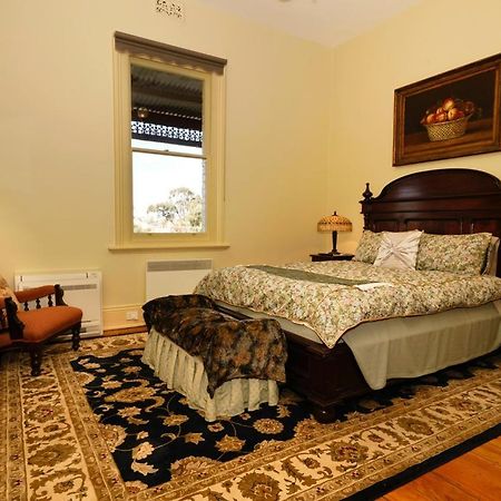 Bairnsdale Bed And Breakfast Ngoại thất bức ảnh