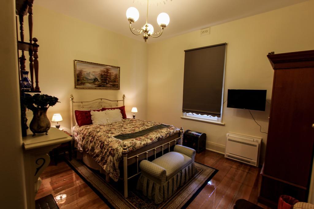 Bairnsdale Bed And Breakfast Ngoại thất bức ảnh